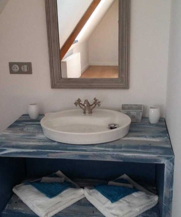 Photo of Others in Les Attaques