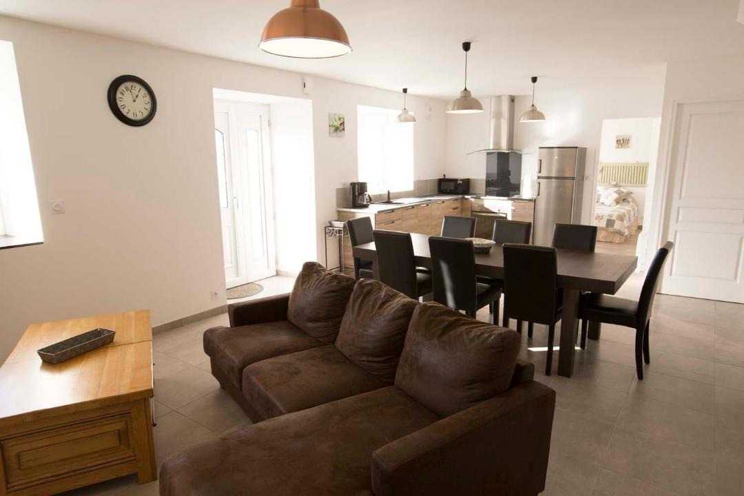 Photo of Others in Montanel