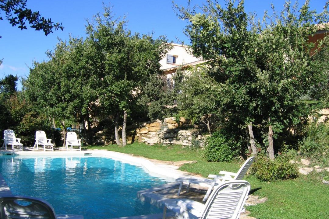 Photo of Others in Goult