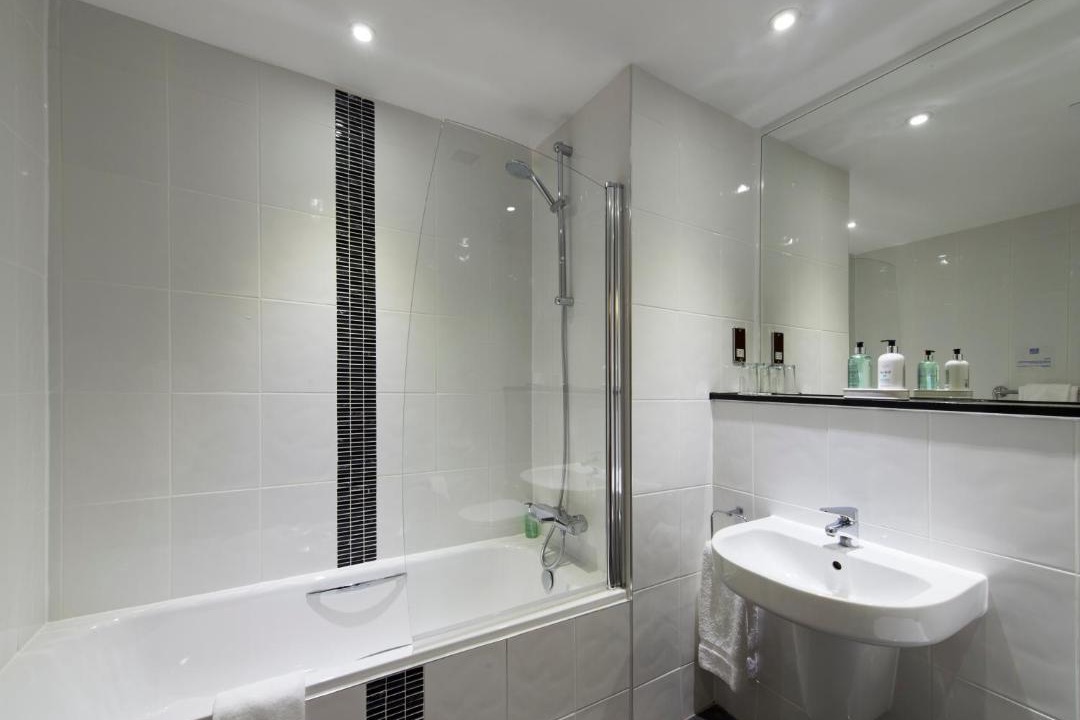 Photo of Bathroom in Lanark