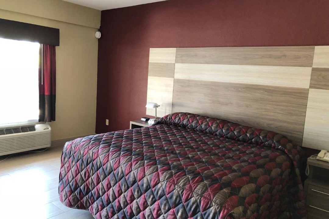 Photo of Bedroom in Tavares