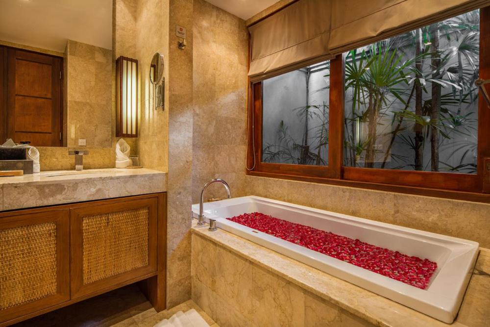 Photo of Others in Petitenget