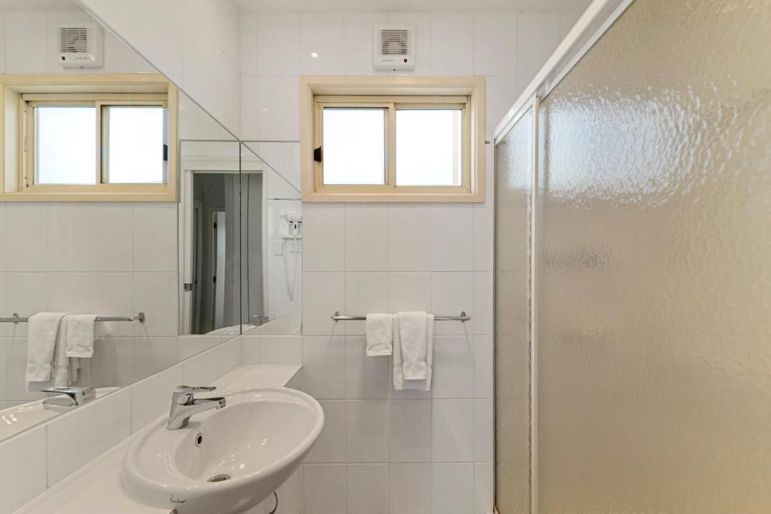 Photo of Bathroom in Benalla