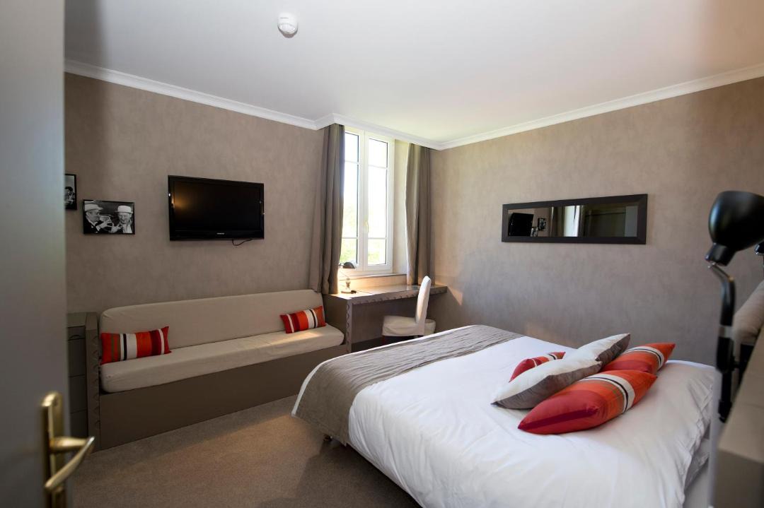 Photo of Bedroom in Revel