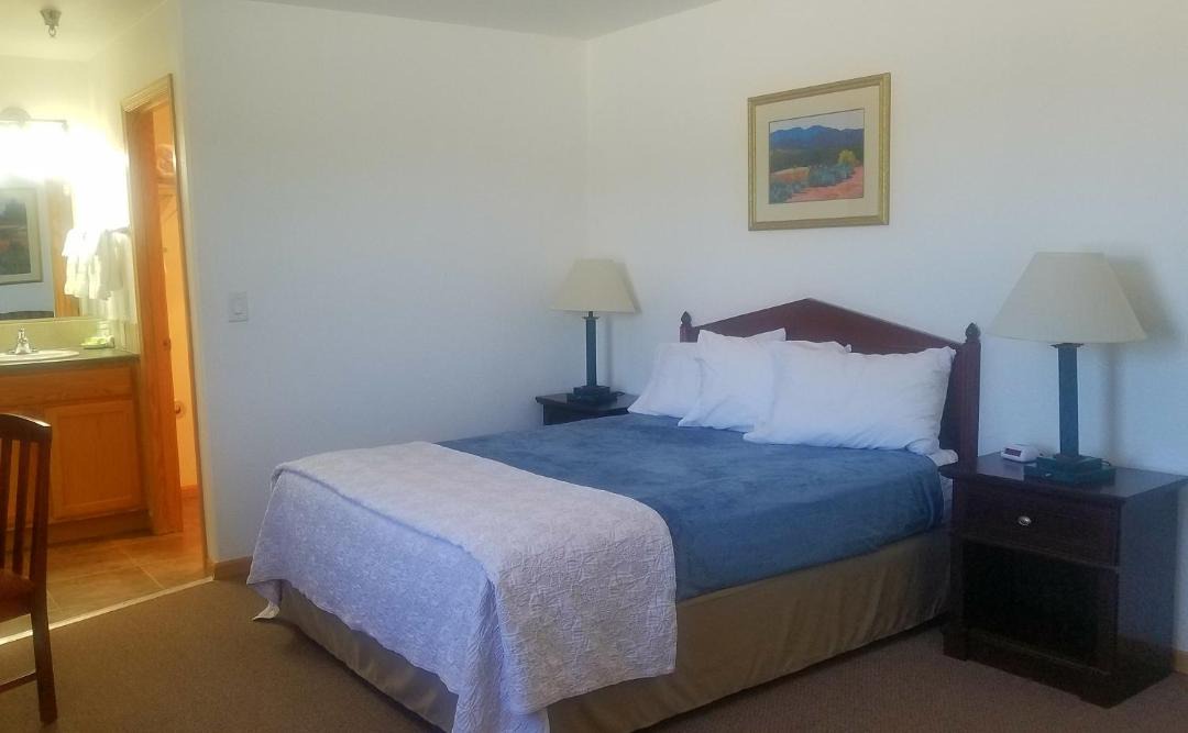 Photo of Bedroom in Glendo