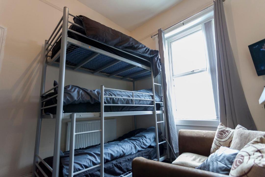 Photo of Livingroom in Newcastle-upon-Tyne