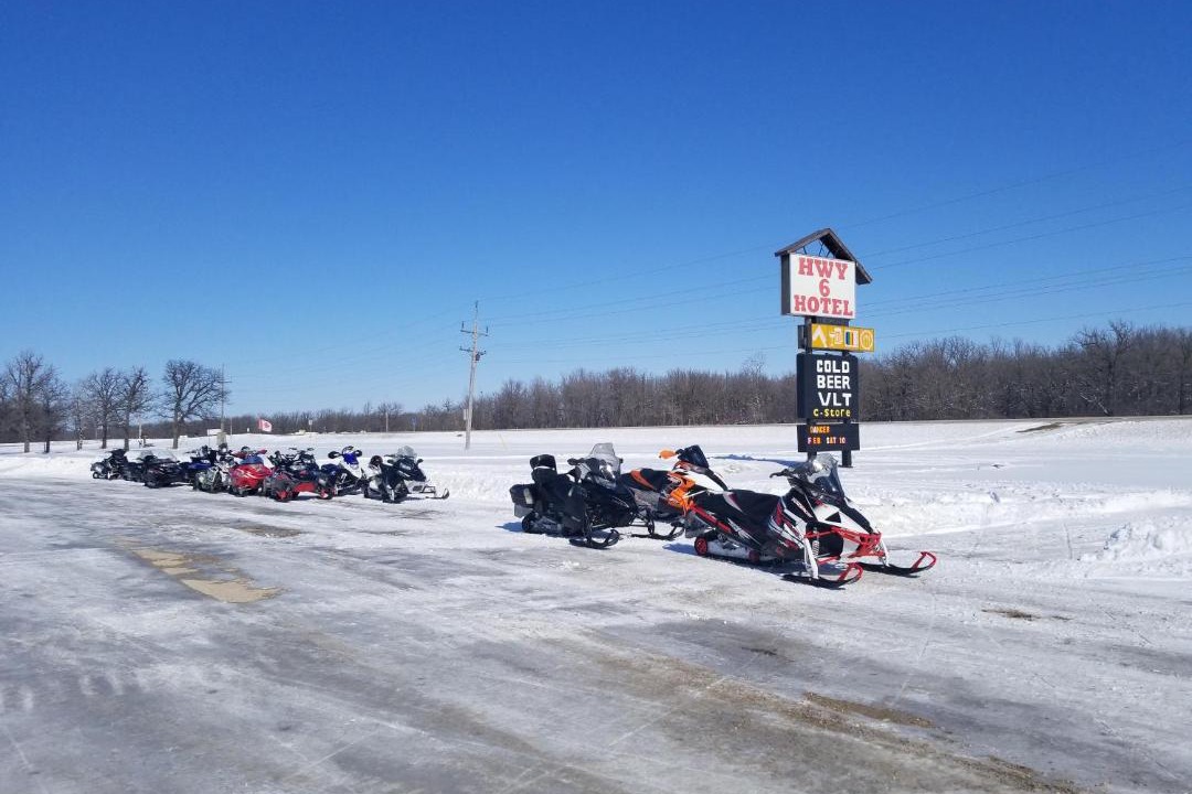 Photo of Others in Oak Point
