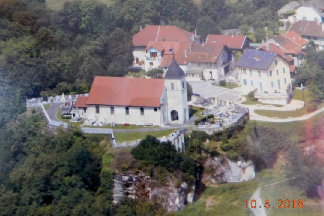Photo of Buildings in Bassy