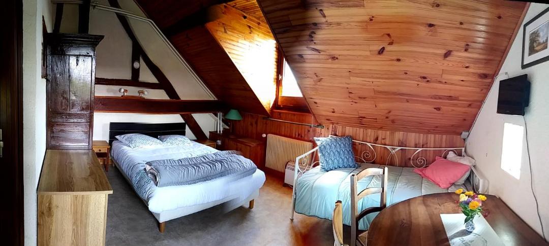 Photo of Bedroom in Neuil