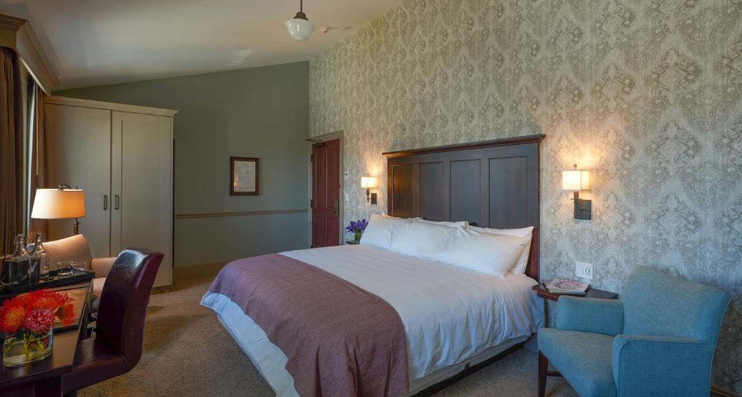 Photo of Others in Groton