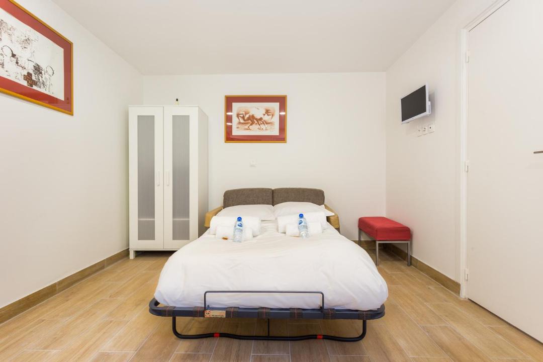 Photo of Bedroom in Malakoff
