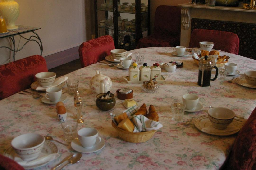 Photo of Others in Leran