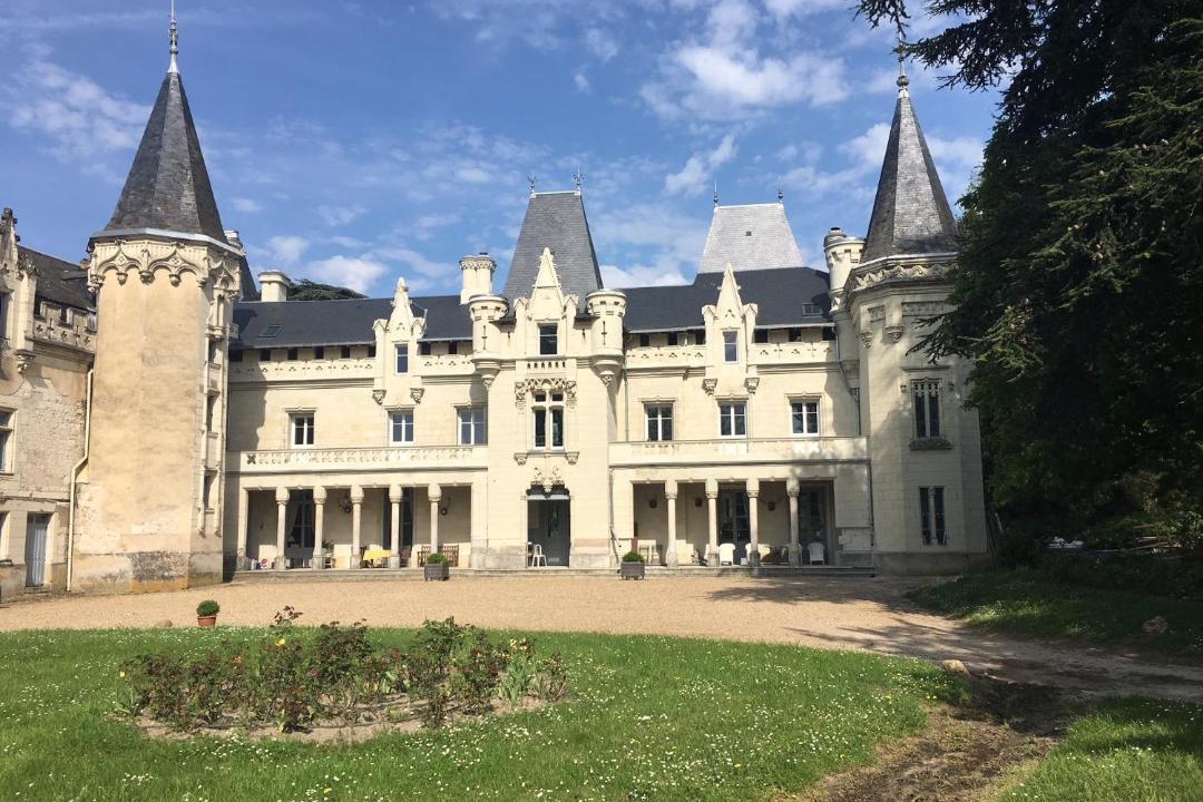 Photo of Others in Neuille