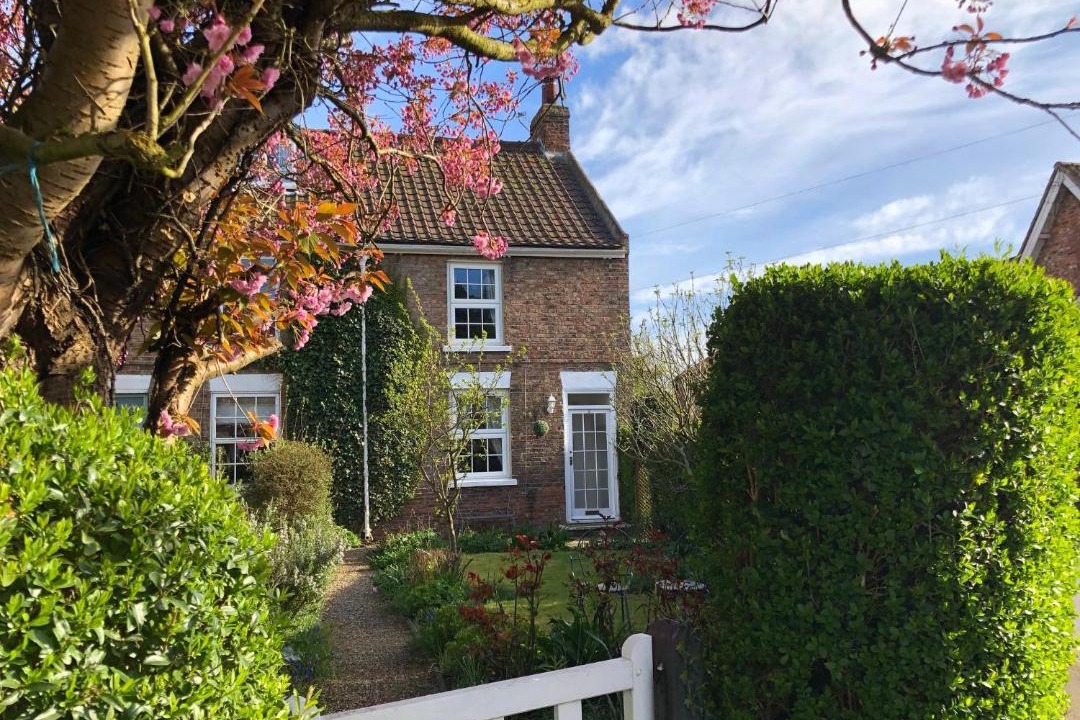 Photo of Others in Alne