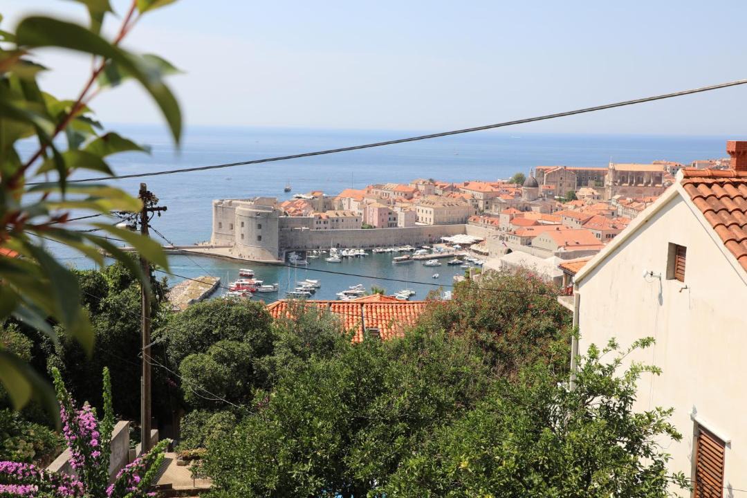 Photo of Others in Ploce