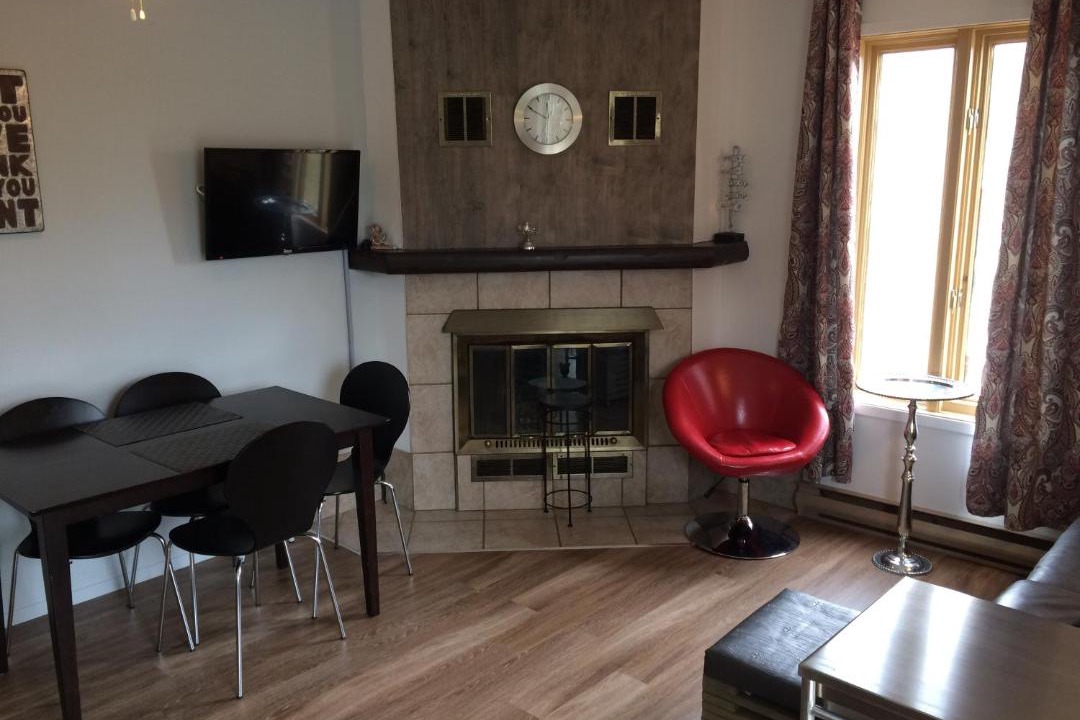 Photo of Livingroom in Magog