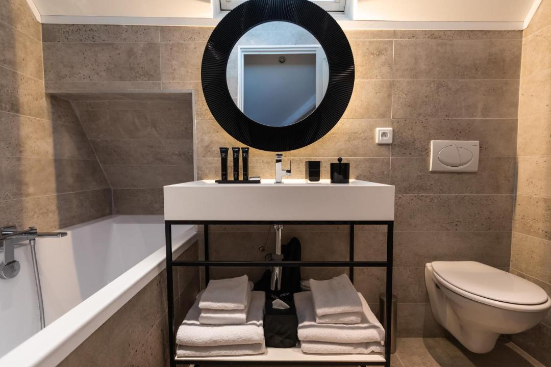 Photo of Bathroom in Odeon
