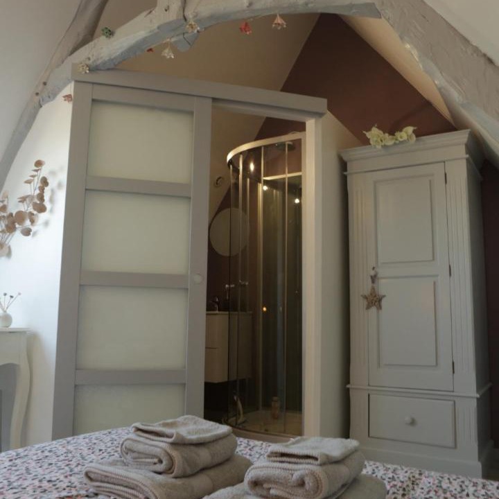 Photo of Others in Esquay-sur-Seulles