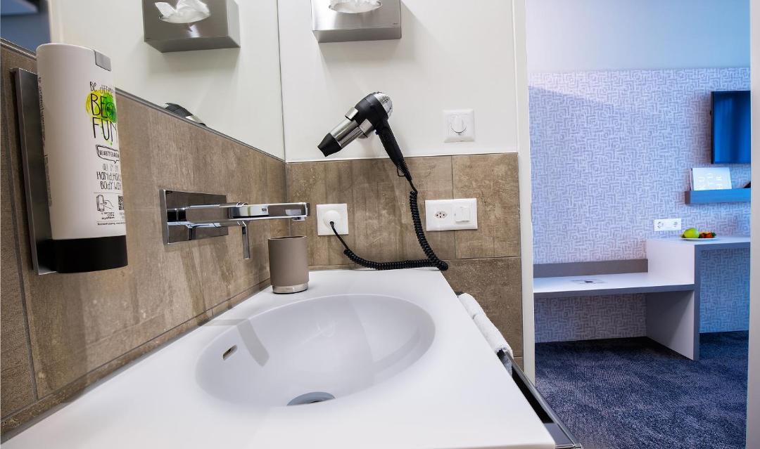 Photo of Bathroom in Igis