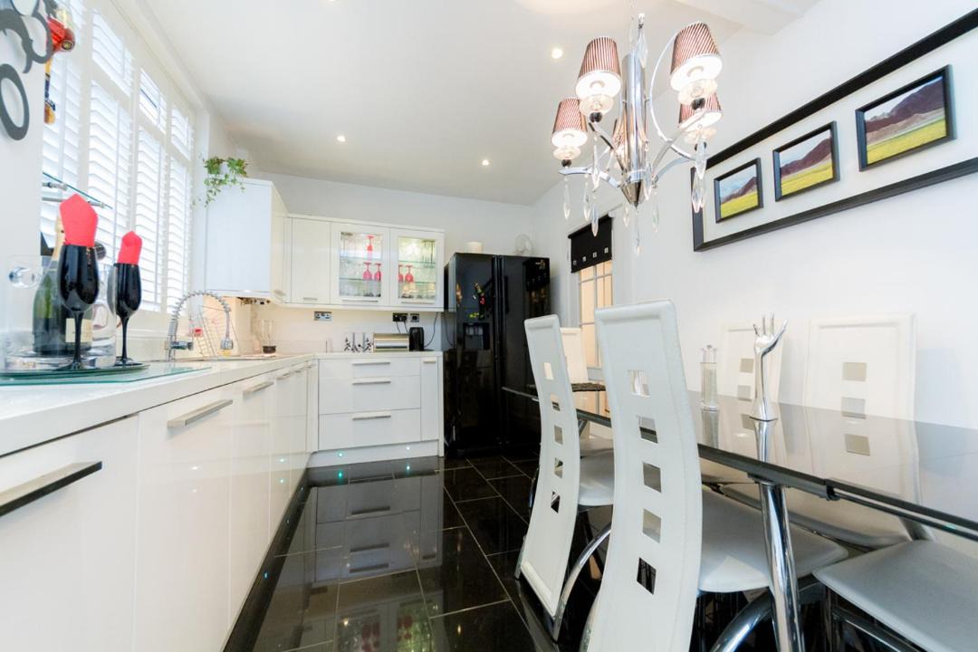 Photo of Kitchen in Graveney