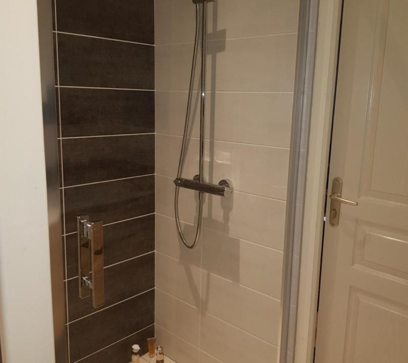 Photo of Bathroom in Le Planet