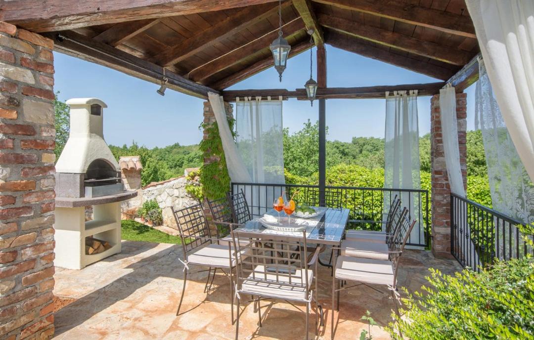 Photo of Patio Balcony in Sveti Lovrec