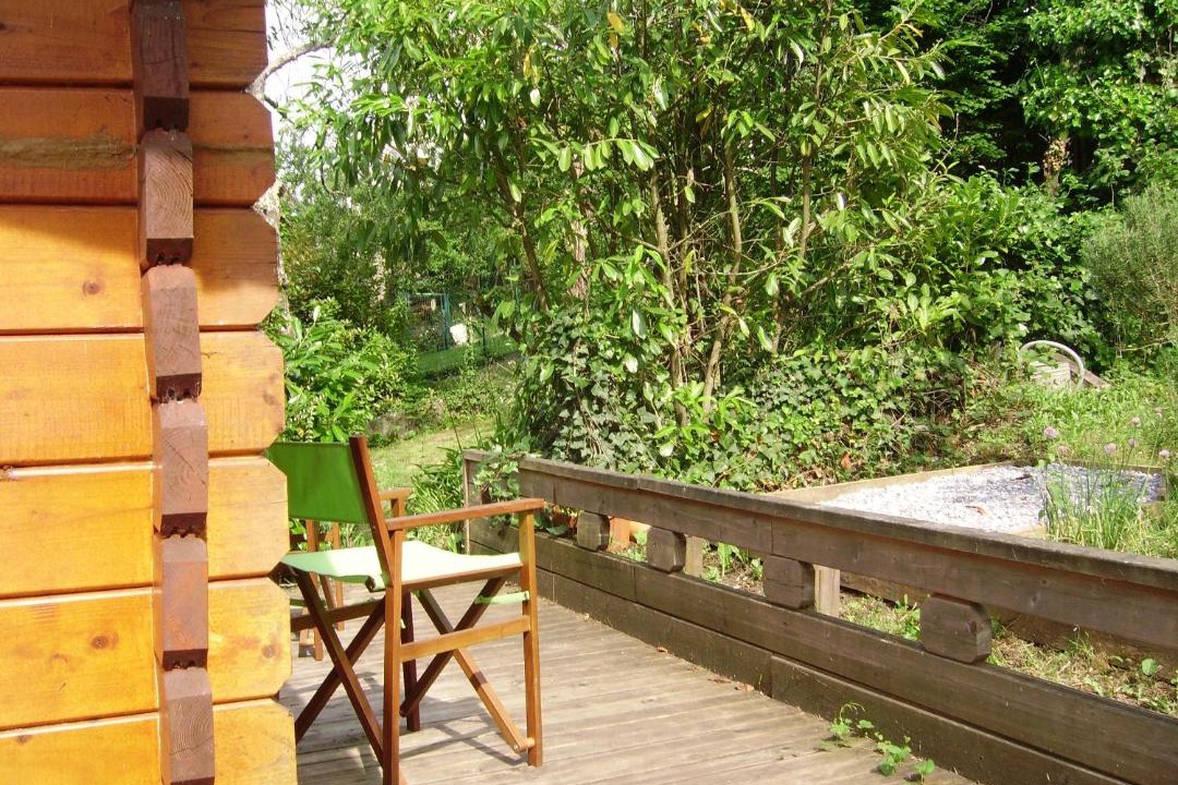 Photo of Others in Flore