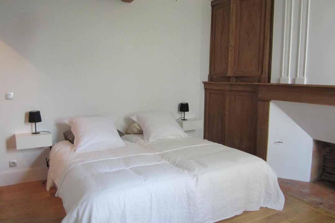 Photo of Others in Biran