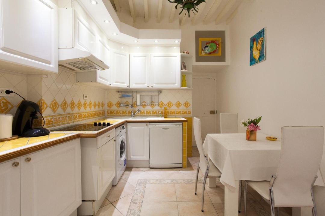 Photo of Kitchen in Le Suquet