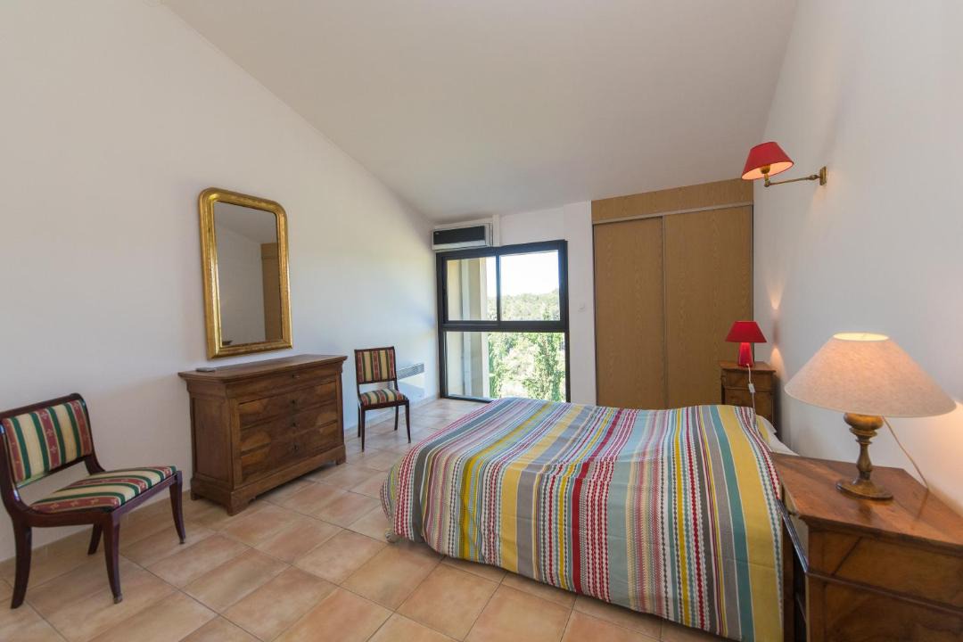 Photo of Bedroom in Saint-Clement-de-Riviere