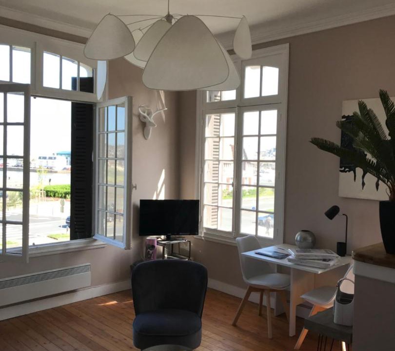Photo of Livingroom in Deauville City Centre