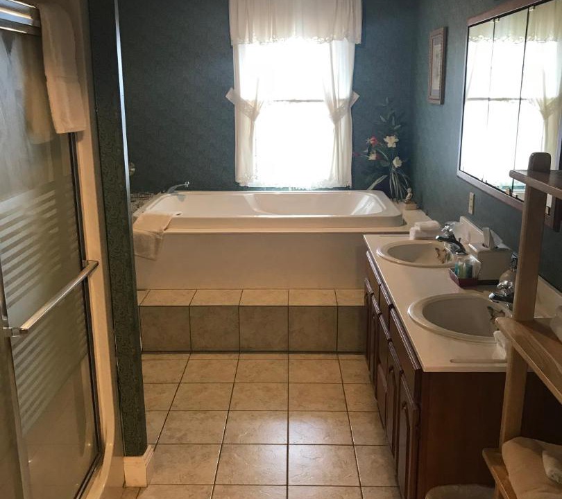 Photo of Bathroom in Town of Reading