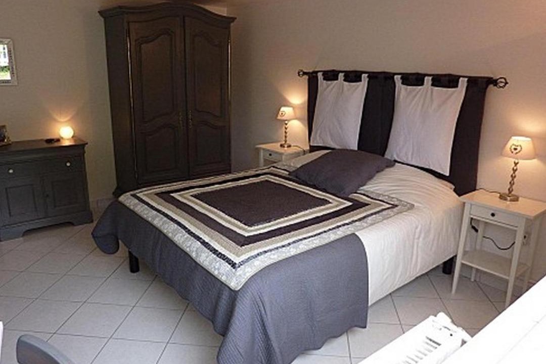 Photo of Bedroom in Woippy