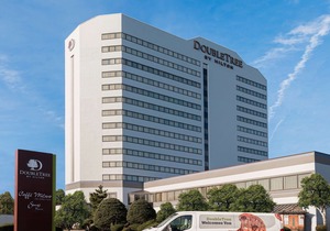 DoubleTree by Hilton Fort Lee/George Washington Bridge