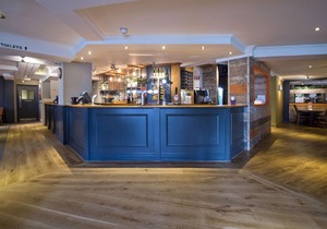 London Romford (Mercury Gardens)