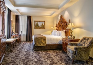 The Historic Davenport, Autograph Collection