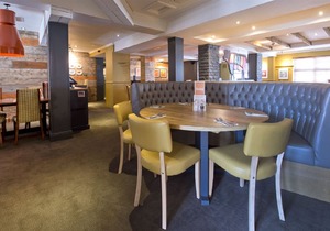 London Romford (Mercury Gardens)