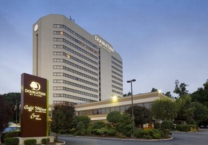 DoubleTree by Hilton Fort Lee/George Washington Bridge