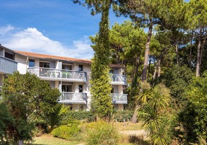 Sowell Family Pignada Plage