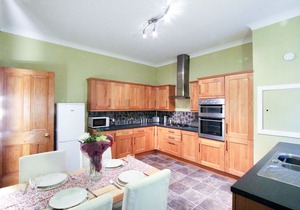 Oban Town Centre Apartment