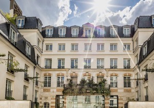Kube Hotel Paris