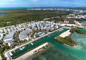 Single Family Home In Angler's Reef Gated Community, Beaches,Marina,Heated Pool