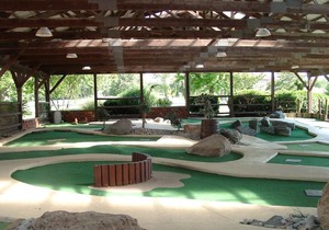 Circle M Camping Resort Screened Park Model 27