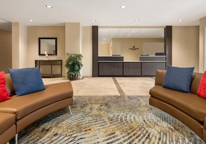 Candlewood Suites - Safety Harbor