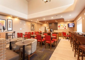 Holiday Inn Express & Suites Santa Fe