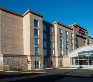 Hampton Inn 