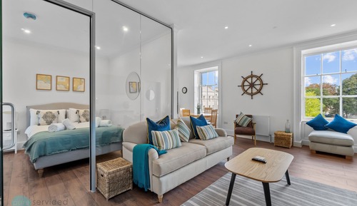 Luxury Apartment, Private Bathroom (Frobisher)