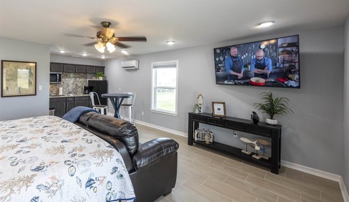 Condo, 1 Queen Bed, Patio (Yellow Warbler B - No Pets)