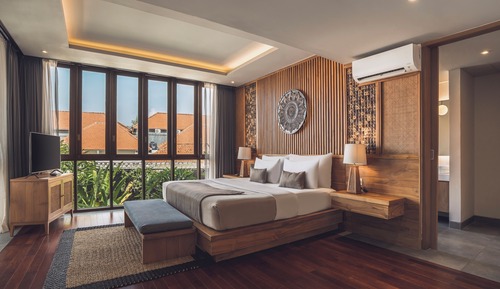Grand 2 Bedroom Villa with Private Pool and Bath tub