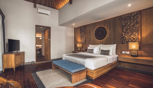 Grand 1 Bedroom Villa with Private Pool and Bath tub
